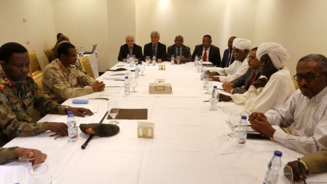 Sudan'da askerler ve muhalefet 'geçiş süreci anlaşmasında' uzlaştı