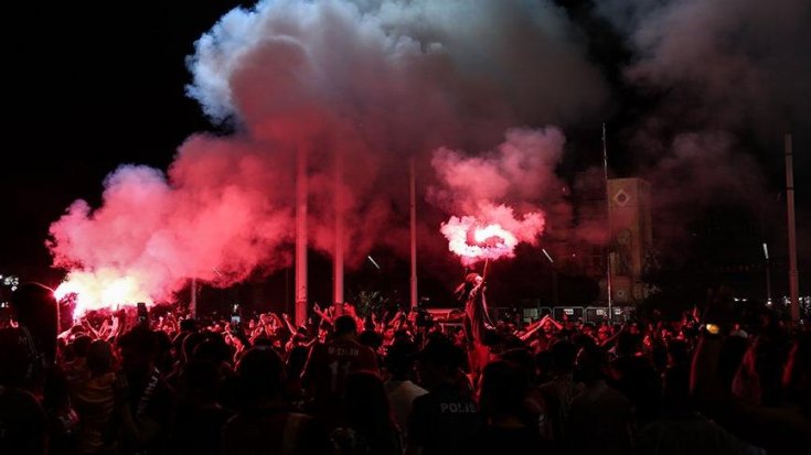 Süper Kupa finalinde 25 kişi gözaltına alındı
