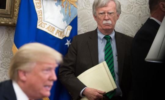 Trump, John Bolton'ı görevden aldı