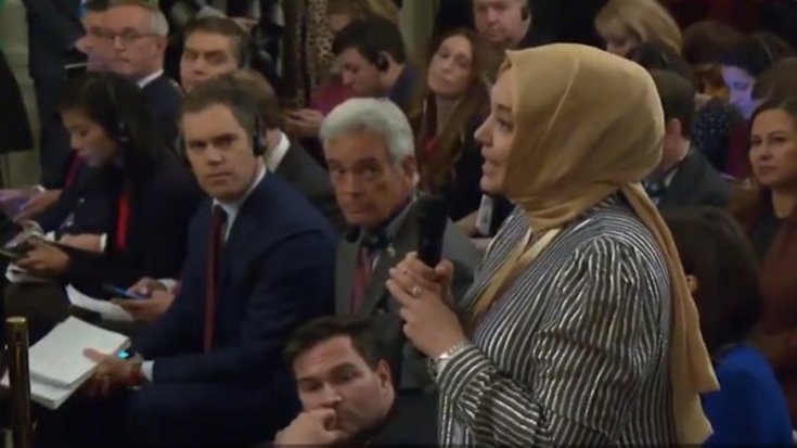 Trump'ın 'Gazeteci olduğunuza emin misiniz?' diye sorduğu Hilal Kaplan'dan açıklama: Sadece basit bir espriydi Trump'ın 'Gazeteci olduğunuza emin misiniz?' diye sorduğu Hilal Kaplan'dan açıklama: Sadece basit bir espriydi