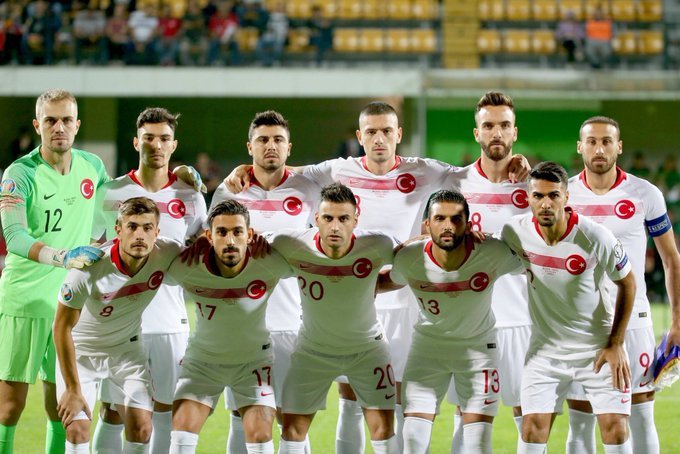 Türkiye,  Moldova'yı 4-0 yendi