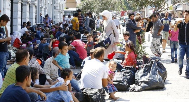 Türkiye'de 3 milyon 657 bin Suriyelinin yaşadığını açıklayan AKP'li Uslu: Maaş verilmiyor, yardım yapılıyor