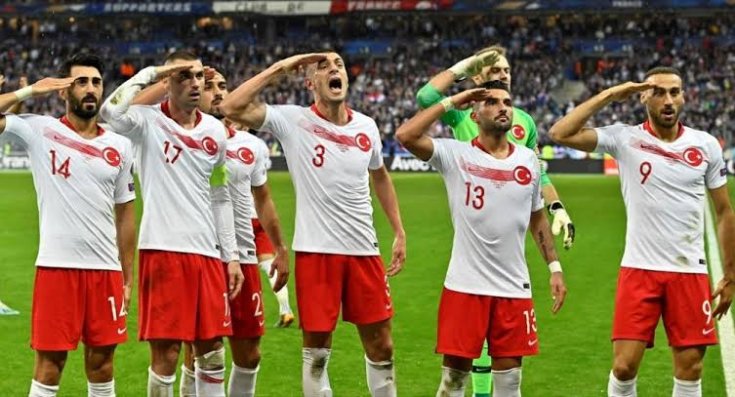 UEFA, Fransa-Türkiye maçıyla ilgili soruşturma başlattı