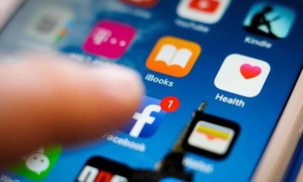 Whatsapp, Instagram ve Facebook çöktü