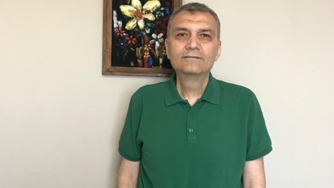 Adana Valiliği'nden yurt dışında kanser tedavisi olmak için yaptığı pasaport başvurusu reddedilen Prof. Dr. Haluk Savaş'la ilgili açıklama: Belgeleri İçişleri Bakanlığı'na gönderildi