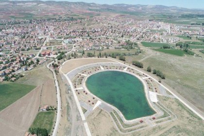 AKP'li belediyeden 5 milyon liralık 'Ampul Park'