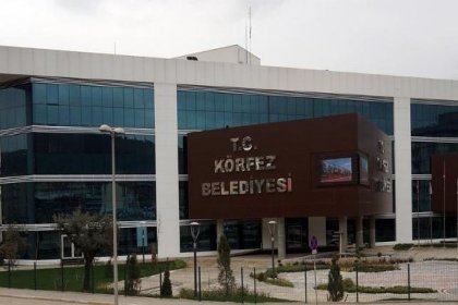 AKP'li Körfez Belediyesi 'kriz var' dedi, bursları kesti