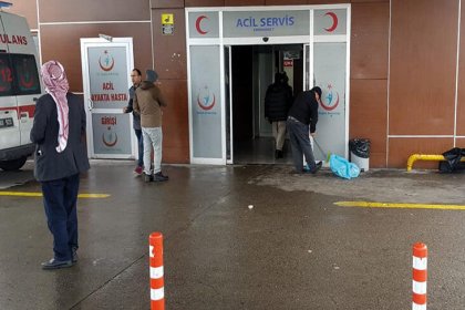 Aynı iş yerinden aldıkları tatlılardan yiyen 60 kişi, hastanelik oldu