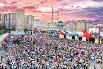 Beylikdüzülüler, Kadir Gecesi’nde 15 bin kişilik iftar sofrasında buluşacak