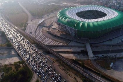 Bursaspor'un borcu nedeniyle elektriği kesildi