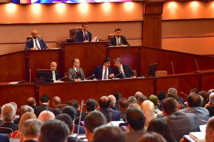 İBB Meclisi'nde 'Uyuşturucuyla Mücadele Komisyonu' kurulmasını reddeden AKP geri adım attı