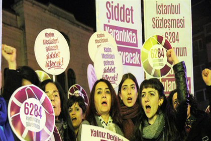 İstanbul Sözleşmesi nedir, kadın örgütleri uygulanması için neden ısrarlı?