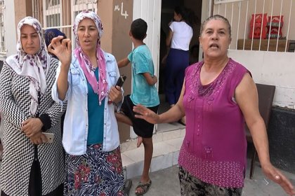 Kadınlar, 80 yaşındaki tacizciyi yakalayıp, polise teslim etti