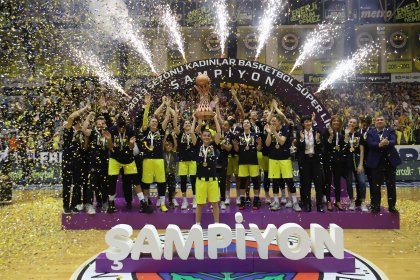 Kadınlar Basketbol Süper Ligi’nde şampiyon Fenerbahçe