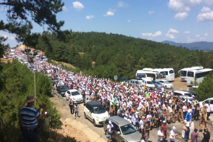 Kaz Dağları'nda binlerce kişi maden sahasına girdi