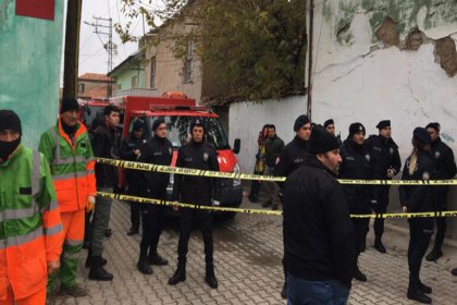 Konya'da 2 katlı bina çöktü, 3 kişi hayatını kaybetti