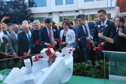 Srebrenitsa katliamında hayatını kaybedenler Kartal'da anıldı