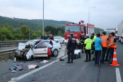 TEM’de feci kaza: Yaralılar var