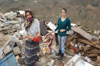 Torununu doktora götürdü, döndüğünde evi yıkılmıştı!