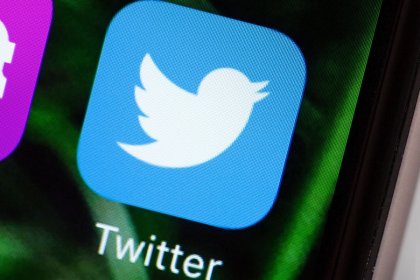 Twitter'da yanıt gizleme dönemi