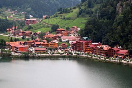 Uzungöl'de yapılar boşaltılmayınca yıkım başlamadı