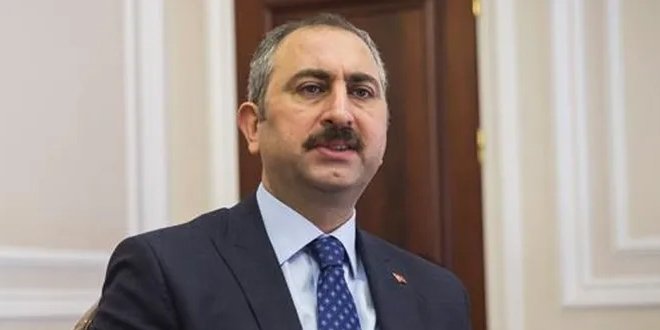 Adalet Bakanı Gül'den AYM açıklaması: 'Yüksek mahkeme üyesine yakışmaz'