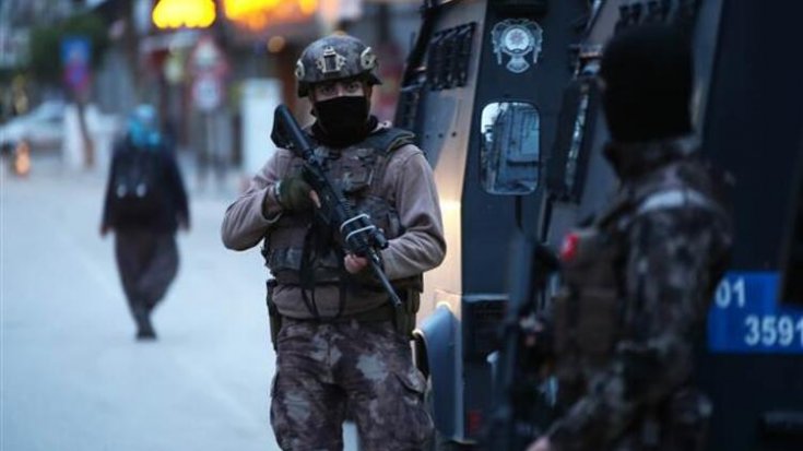 Adana'da IŞİD operasyonu: 3 gözaltı