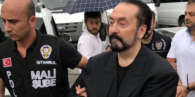 Adnan Oktar: Milyonlarca genç kızı İslama kazandırdım