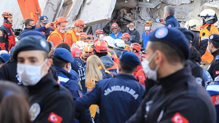 AFAD İzmir depreminde 100 vatandaşımızın hayatını kaybettiğini duyurdu