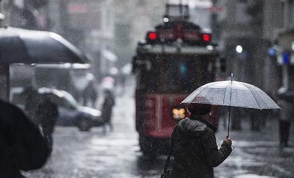 AKOM'dan İstanbul için yağış uyarısı