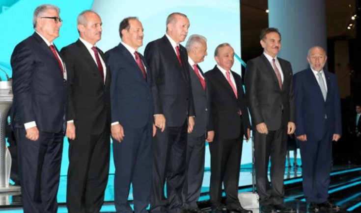 "AKP, yandaş şirketlere daha kolay kamu ihalesi vermenin önünü açtı"