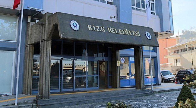 AKP’den belediyede jet müdürlük!