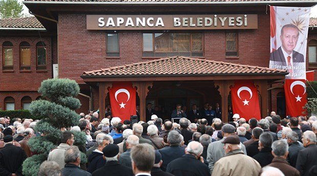 AKP'li belediye, meclis üyesinin ortak olduğu şirketten 428 bin liralık alışveriş yapmış!