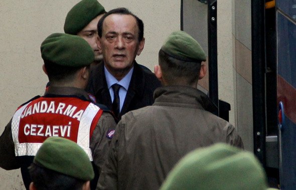 AKP'li Bülent Turan açıkladı: Alaattin Çakıcı hakkında soruşturma başlatıldı