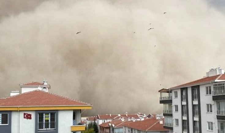 Ankara Polatlı'da kum fırtınası oldu: 6 kişi yaralandı