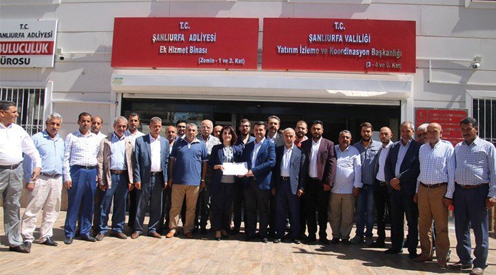 'Bakanlık sekreteryaları' da dökülüyor: 100 metrelik iş 6 km oldu