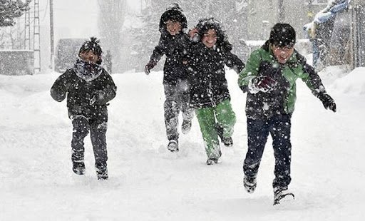 Bazı il ve ilçelerde okullara kar tatili