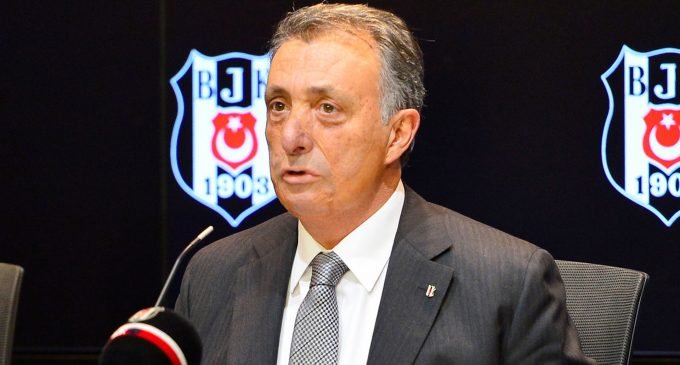 "Beşiktaş, futbolculardan iki aylık maaşlarından feragat etmeleri istedi"