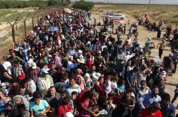 BM: Türkiye sınırına aralık ayından bu yana 350 bin Suriyeli geldi