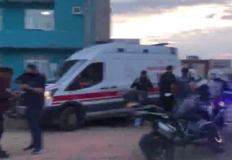 Bursa'da iki grup arasında silahlı çatışma: 1'i polis 3 kişi hayatını kaybetti