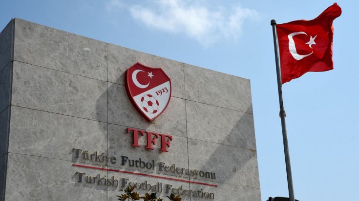 Bursaspor ve Akhisarspor, Süper Lig'e çıkmak için TFF'ye başvurdu
