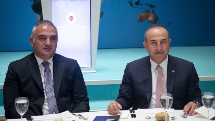 Çavuşoğlu ve Ersoy seyahat uyarısının kaldırılması için Berlin'de