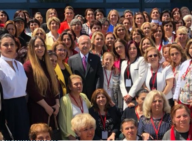 Chp Kadin Kollari 14 Olagan Kurultayini Erteledi Istanbulgercegi Com
