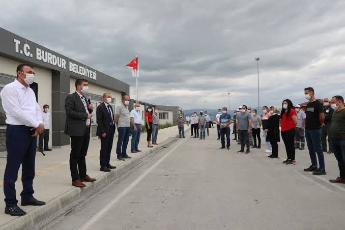 CHP'li Burdur Belediyesi'nde asgari ücret 3 bin 257 TL'ye yükseldi