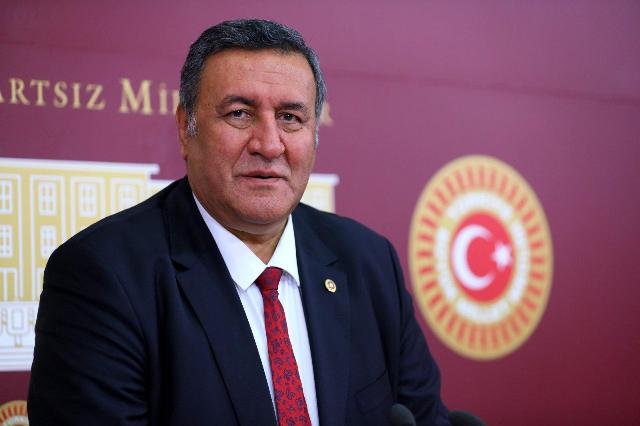 CHP'li Gürer: 'Ek ödemede kapsam dışı kalan sağlık çalışanlarına 3 ay boyunca ikramiye verilmeli'