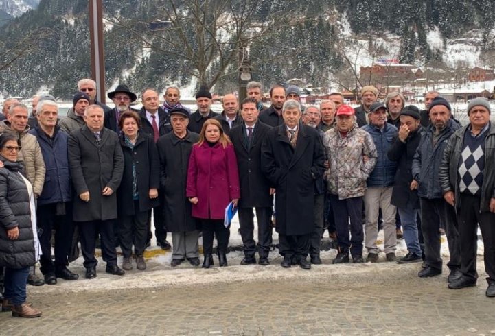 CHP'li vekillerden Uzungöl çıkartması