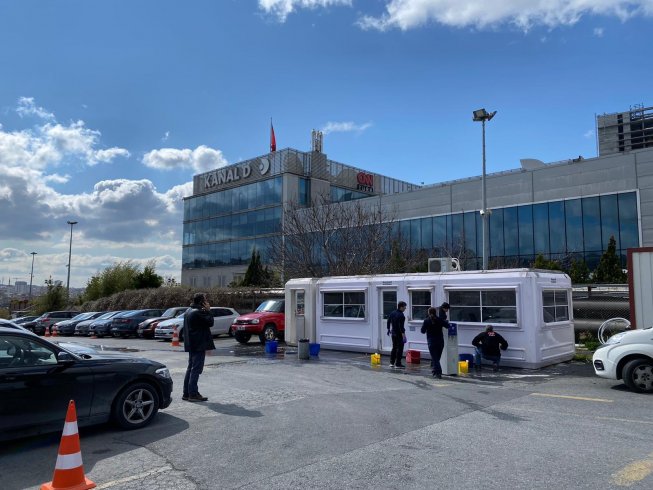 CNN Türk'te skandal uygulama: 16 çalışan konteynere hapsedildi, 'dışarıdan haber bulun' dendi!