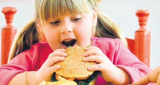 Çocukları obeziteden korumak için 7 altın kural