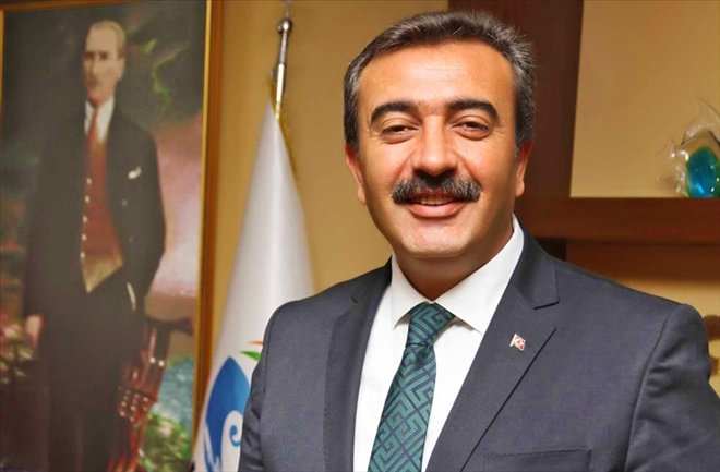 Çukurova Belediye Başkanı Çetin'den 'Belediyelerin tapu verme yetkisi yok' diyen AKP Adana İl Başkanı'na yanıt