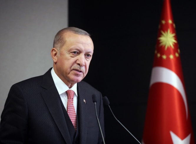 Erdoğan, Cumhurbaşkanlığı Kabinesinde pandemi nedeniyle alınan kararları açıkladı; “Düzenlemeleri Mayıs, Haziran ve Temmuz aylarına yayarak yapıyoruz”